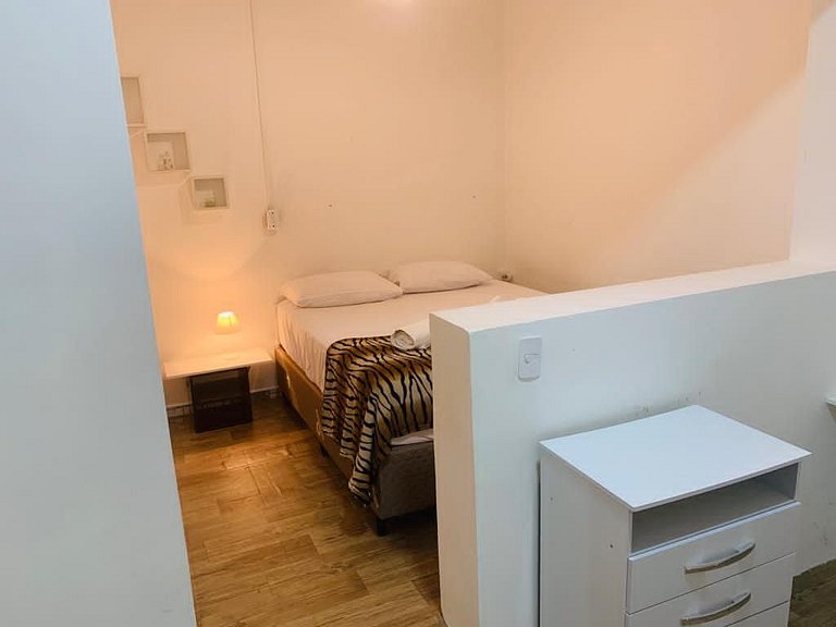 Edícula Aconchegante com Estacionamento - 5 min do Hospital