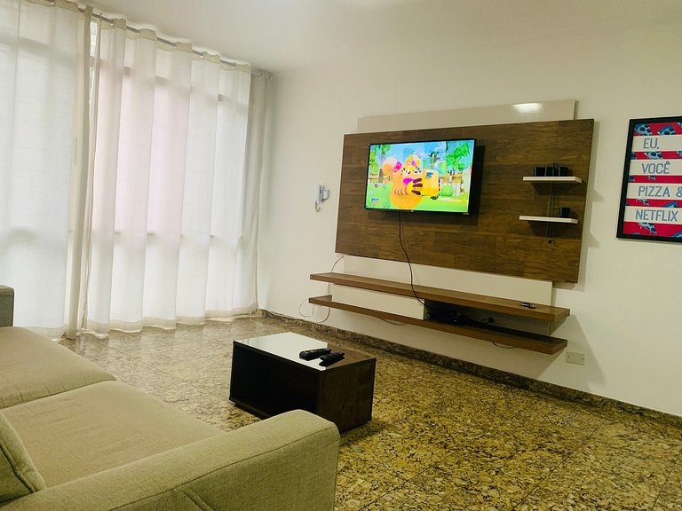 Casa ampla no Morumbi • perto Einstein e estádio Morumbi