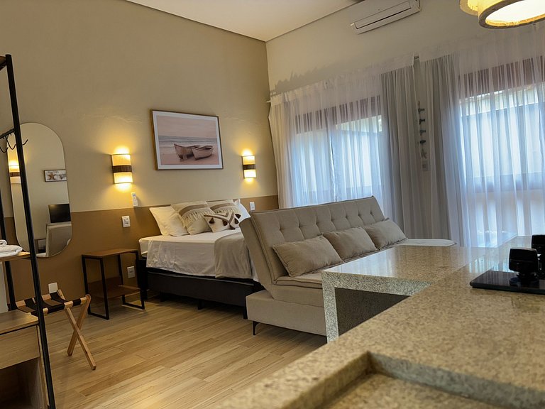 Studio em Peruíbe Confortável, Piscina, Wi-Fi, 60m da Praia