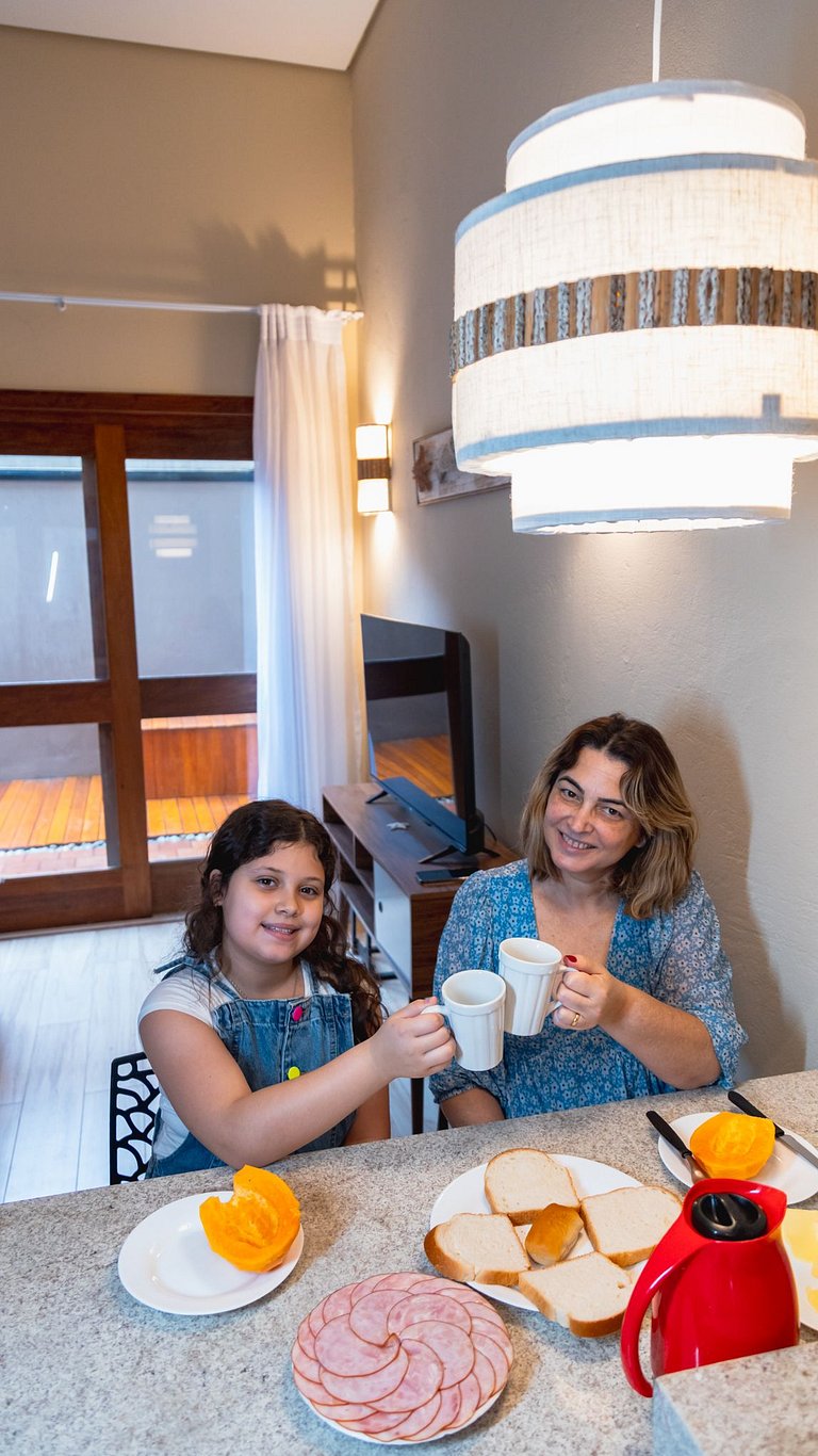 Studio Praia Peruibe ( parejas y familias)