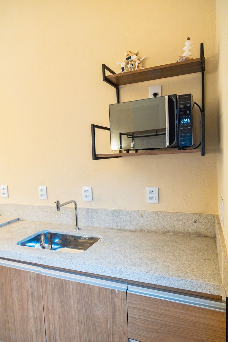 Studio em Peruíbe Confortável, Piscina, Wi-Fi, 60m da Praia