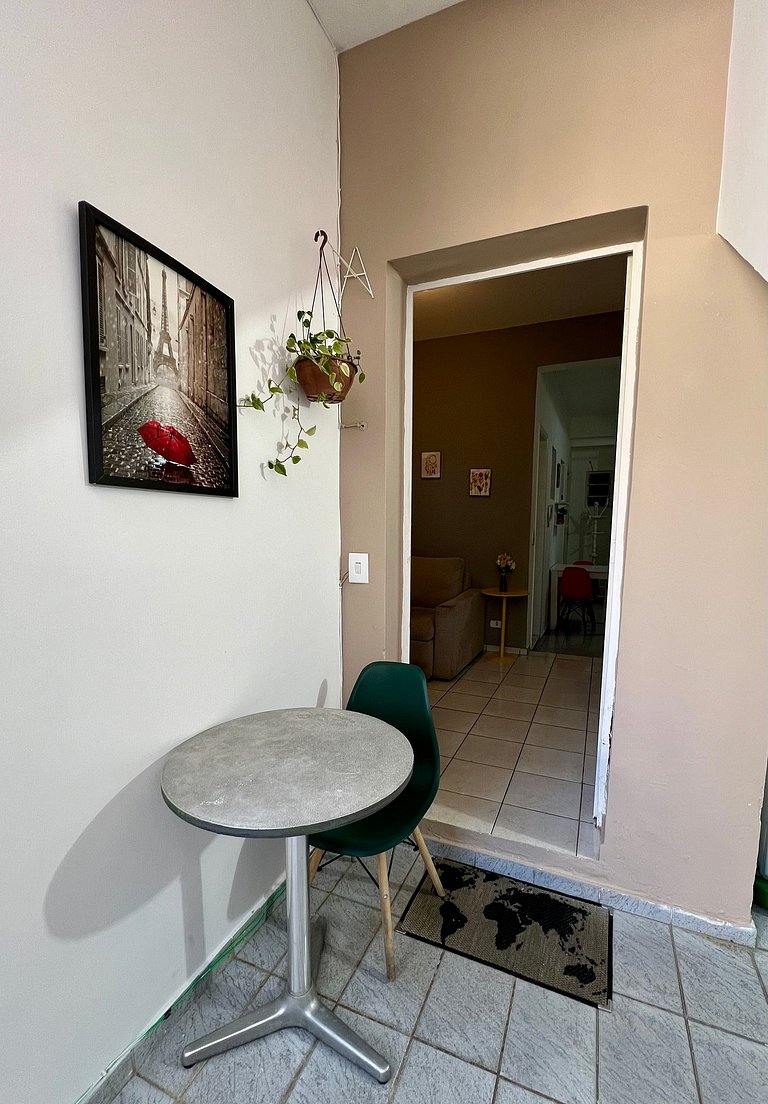 Budget 2-Bedroom Space with Kitchen in Morumbi